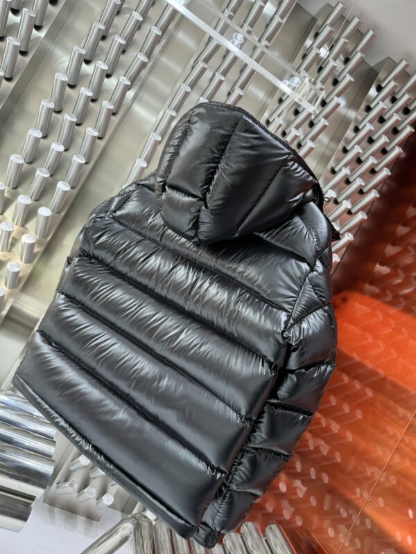 Moncler Maya Zwart (NFC SCAN) - Afbeelding 3